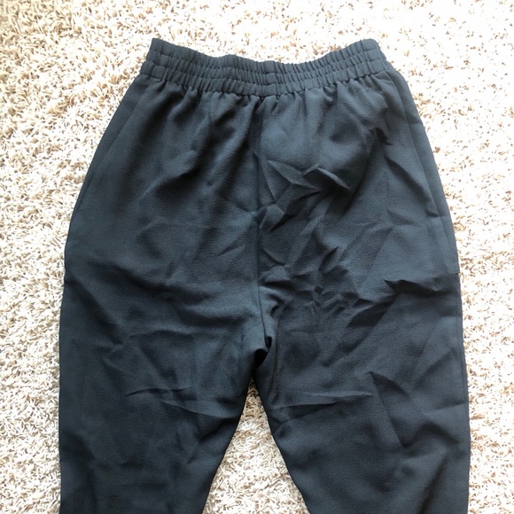 LUSH brand Joggers - Picture 3 of 4